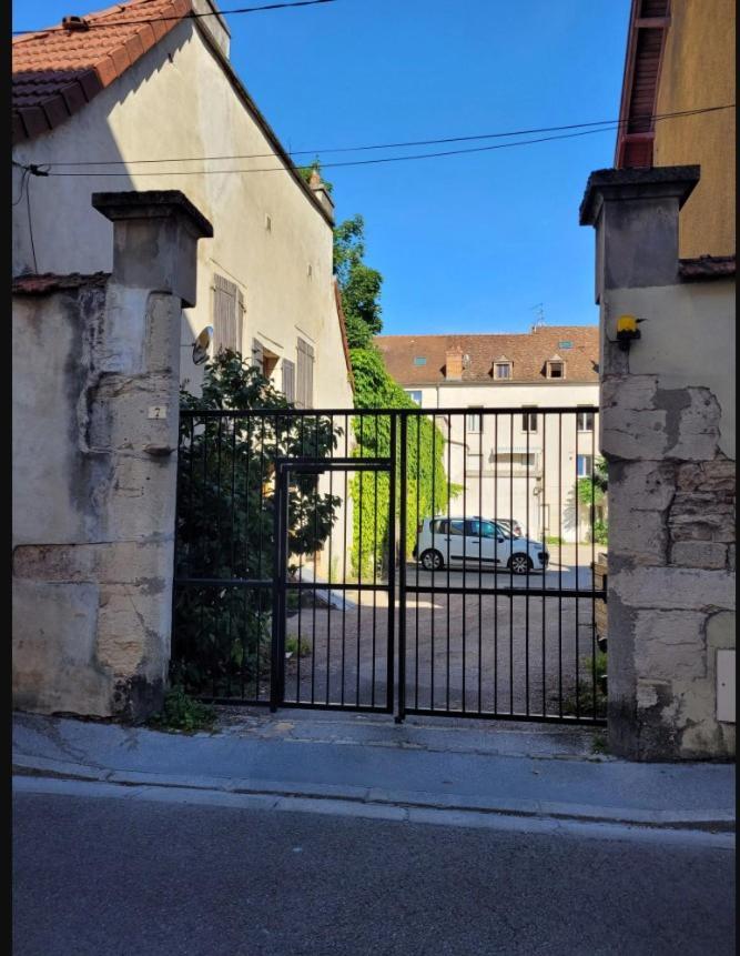 L'Historique Au Coeur De Ville Dijon Zewnętrze zdjęcie